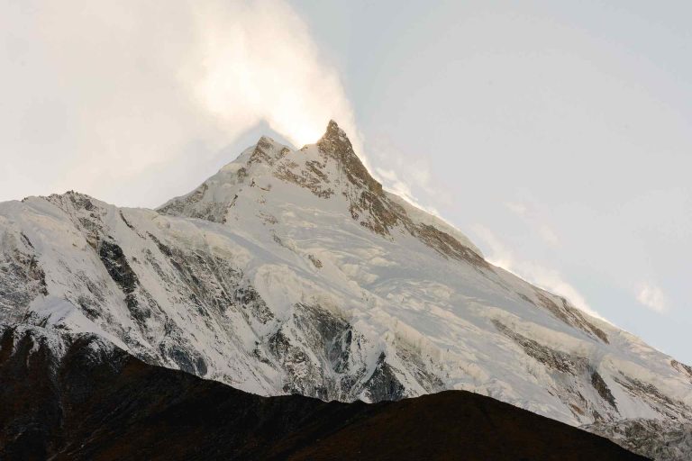 Short Manaslu Circuit Trek – 9 Days