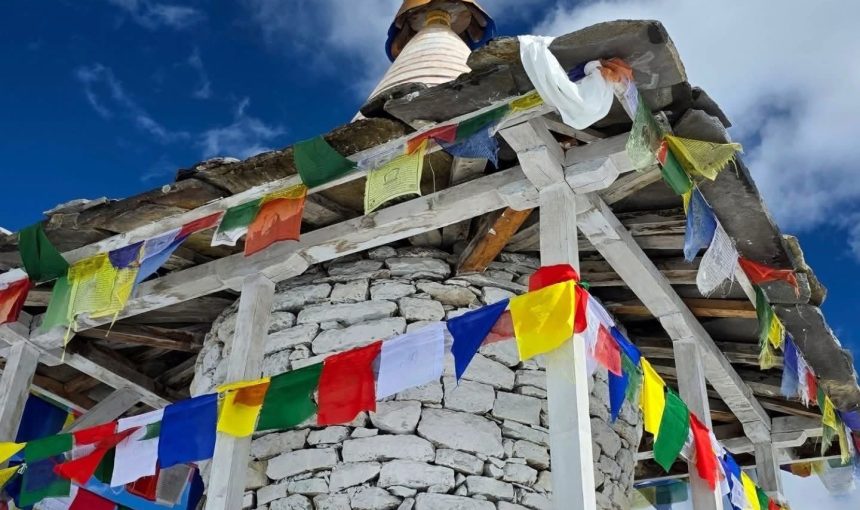 Manaslu Circuit Trek from Switzerland: Complete Guide 2026