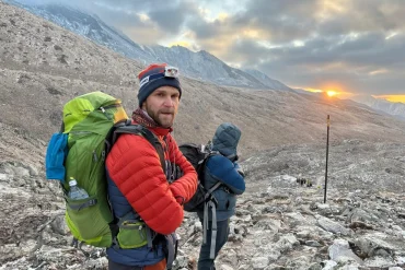 Larke la pass manaslu circuit trek