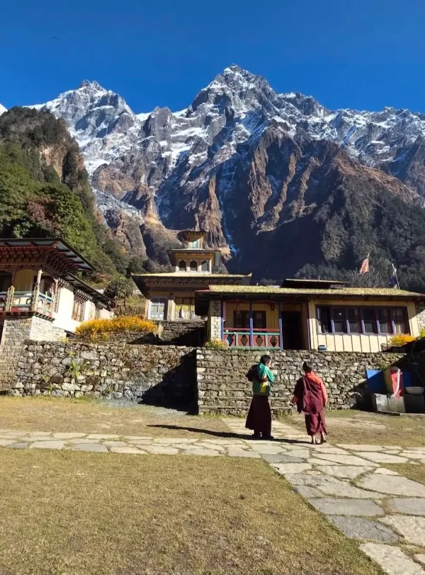 Serang Gompa Trek
