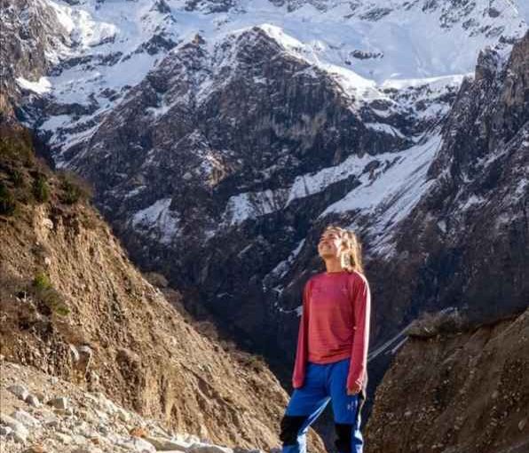 How Much to Tip Your Guide and Porter on the Manaslu Circuit Trek: Complete 2026 Guide