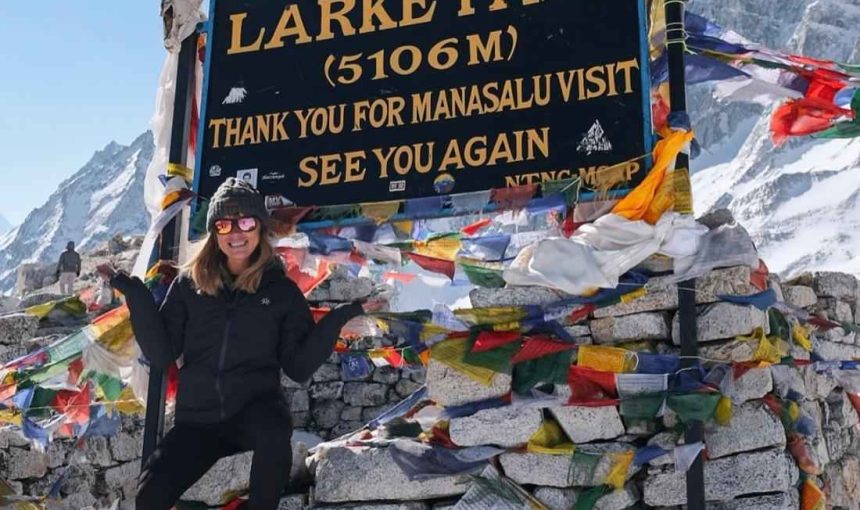 Manaslu Circuit Trek from South Korea: Complete Guide 2026