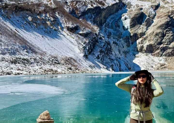 Manaslu Circuit Trek vs Everest Base Camp Trek: Which One Should You Choose in 2026?